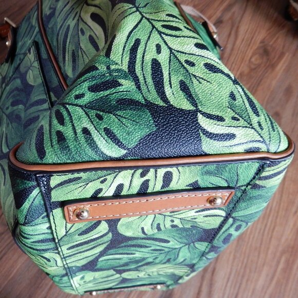 Dooney & Bourke monstera leaf tote - Picture 5 of 12